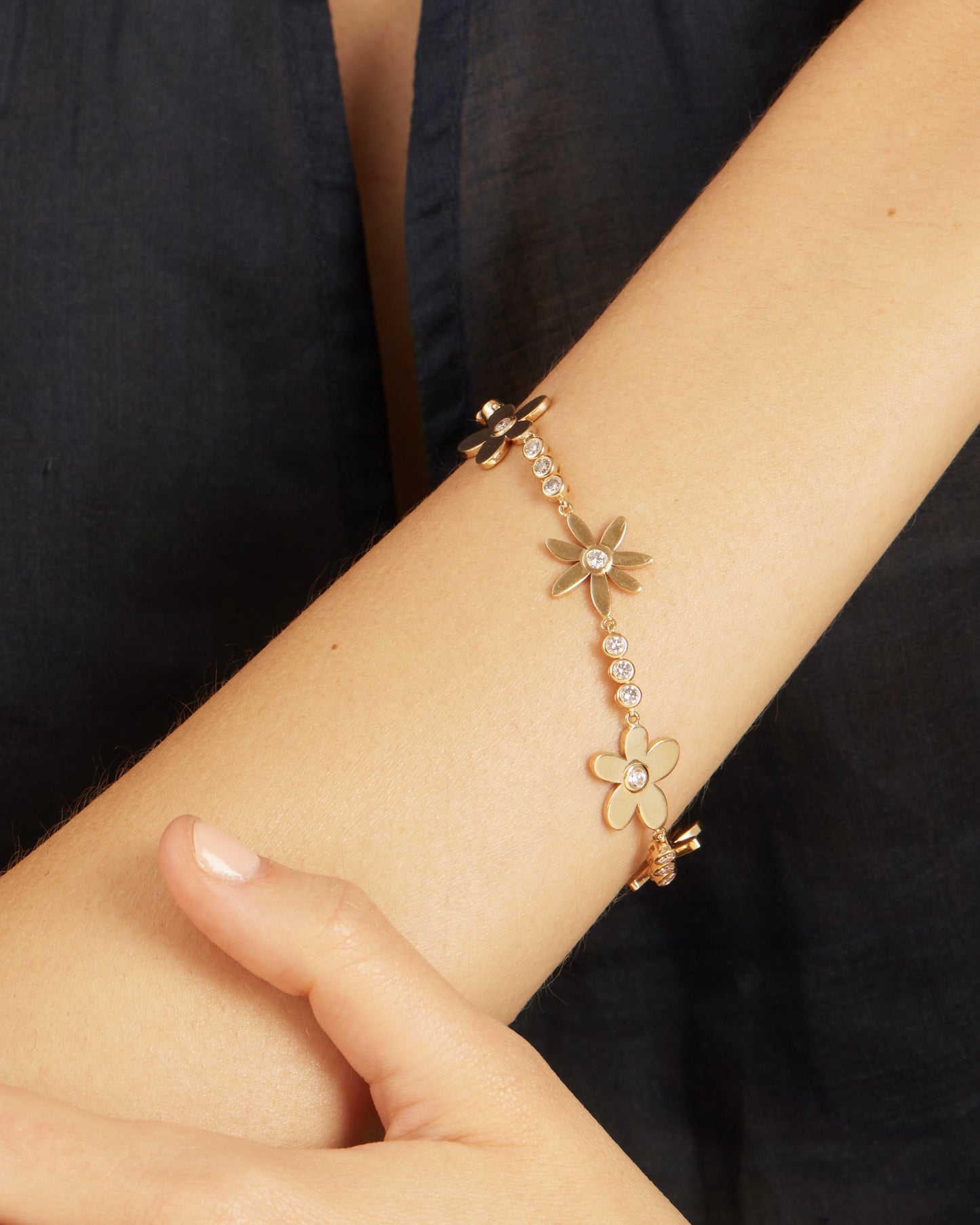Chrysanthemum & Daisy Tennis Bracelet